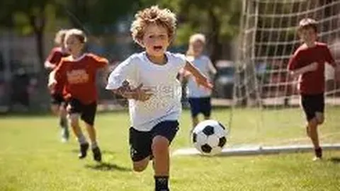 “49岁生日快乐！AC米兰传奇后卫内斯塔官方推特发布庆生照，祝福不断”